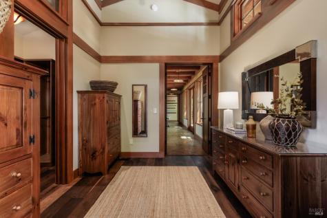 437 W Dry Creek Road Healdsburg CA 95448