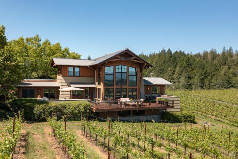 437 W Dry Creek Road Healdsburg CA 95448