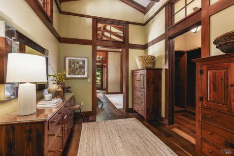 437 W Dry Creek Road Healdsburg CA 95448