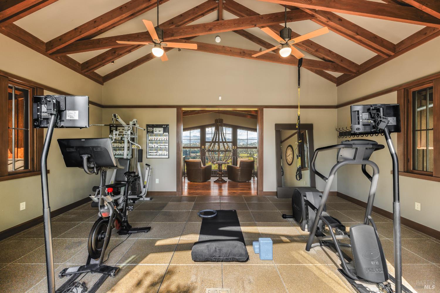 437 W Dry Creek Road Healdsburg CA 95448