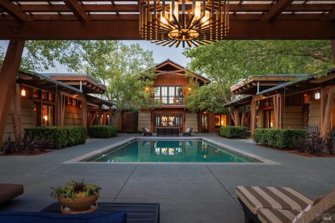 437 W Dry Creek Road Healdsburg CA 95448