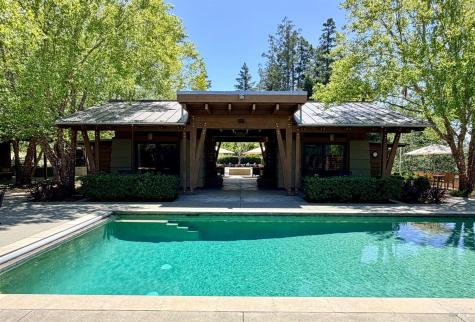 437 W Dry Creek Road Healdsburg CA 95448