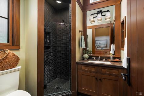 437 W Dry Creek Road Healdsburg CA 95448