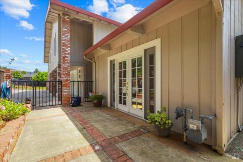 1212 Brush Creek Road Santa Rosa CA 95404