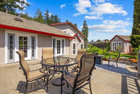 1212 Brush Creek Road Santa Rosa CA 95404