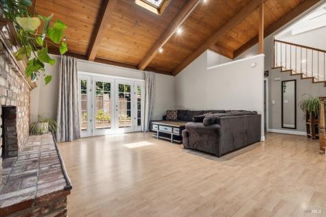 1212 Brush Creek Road Santa Rosa CA 95404
