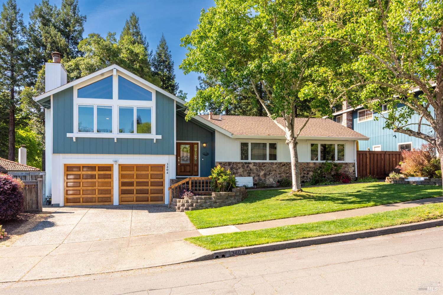 3404 Castlerock Court Santa Rosa CA 95404