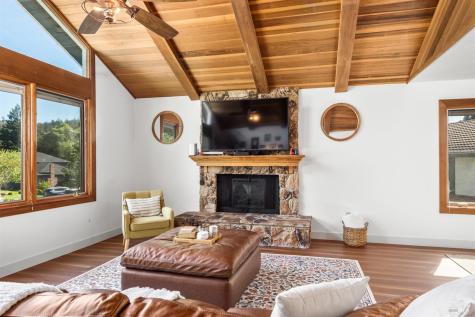 3404 Castlerock Court Santa Rosa CA 95404