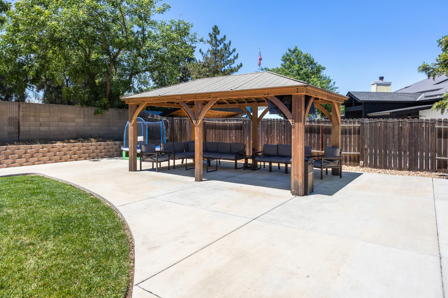 6 King Place Woodland CA 95695