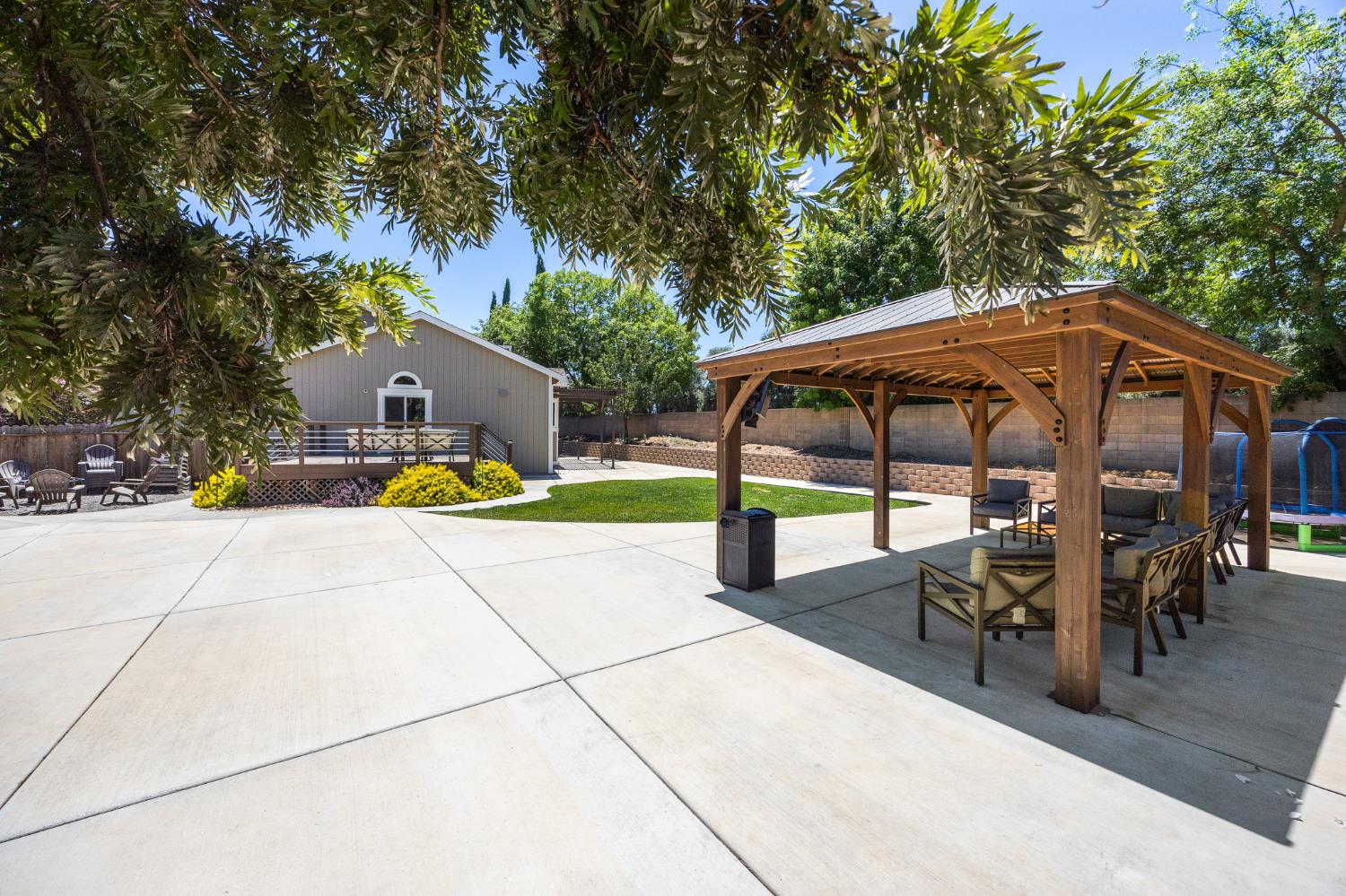 6 King Place Woodland CA 95695
