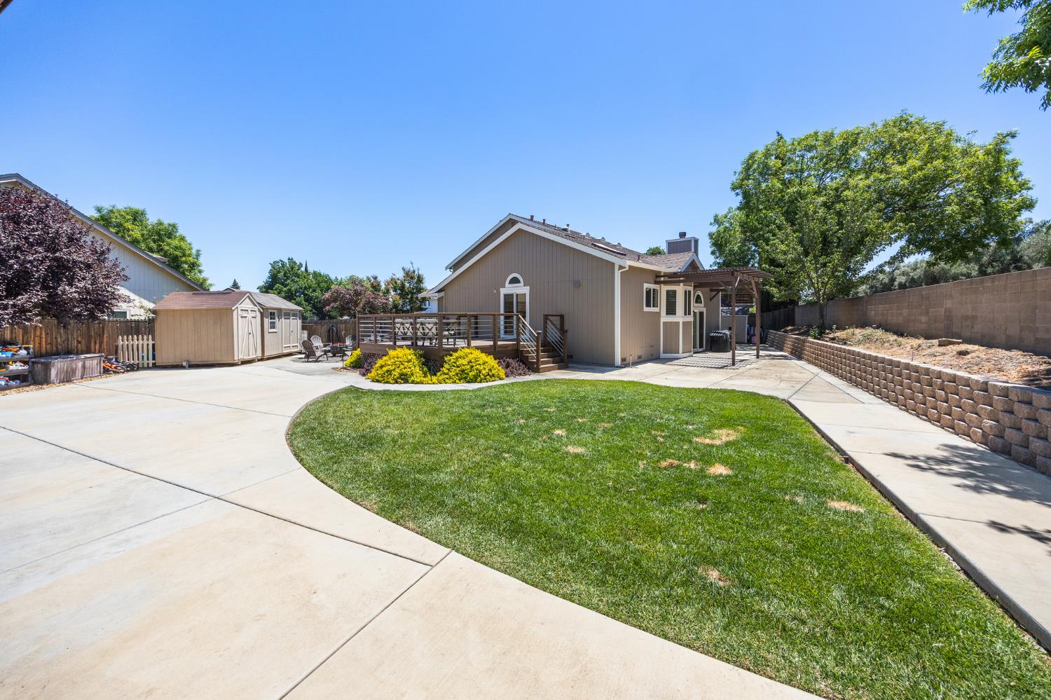 6 King Place Woodland CA 95695