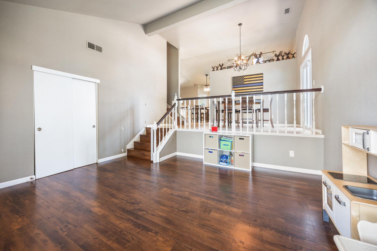 6 King Place Woodland CA 95695