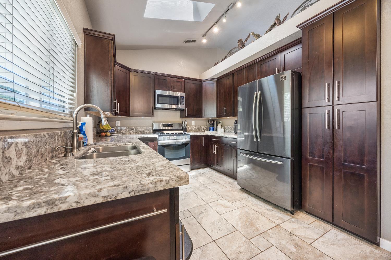 6 King Place Woodland CA 95695
