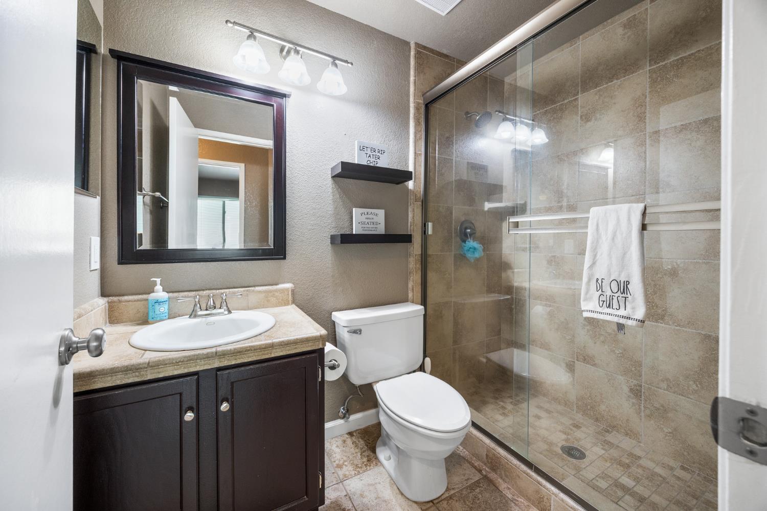 6 King Place Woodland CA 95695