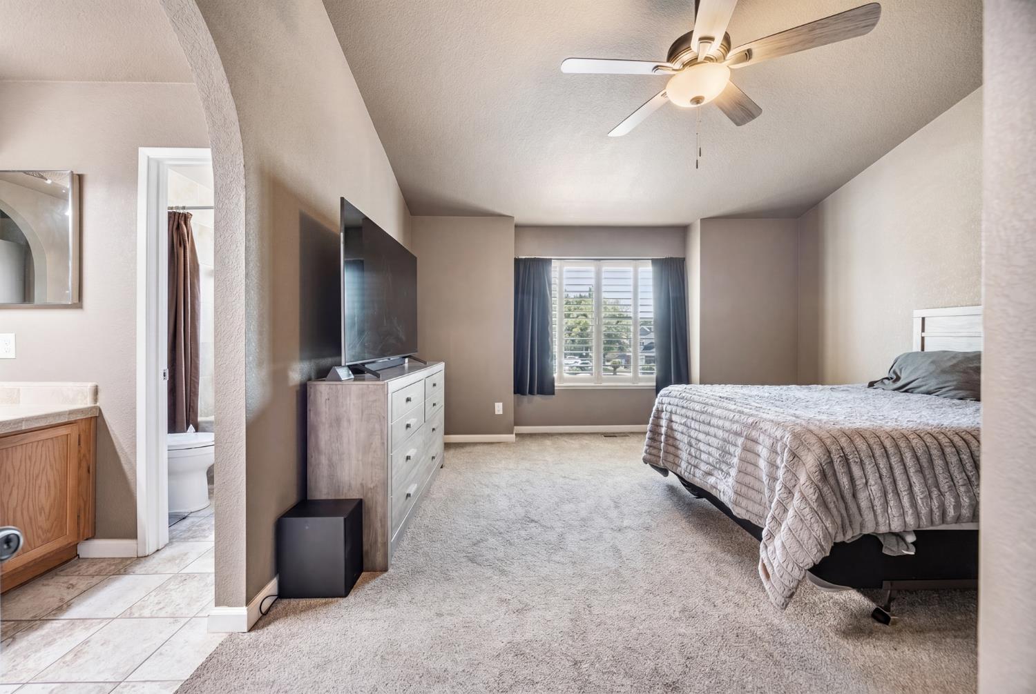 6 King Place Woodland CA 95695