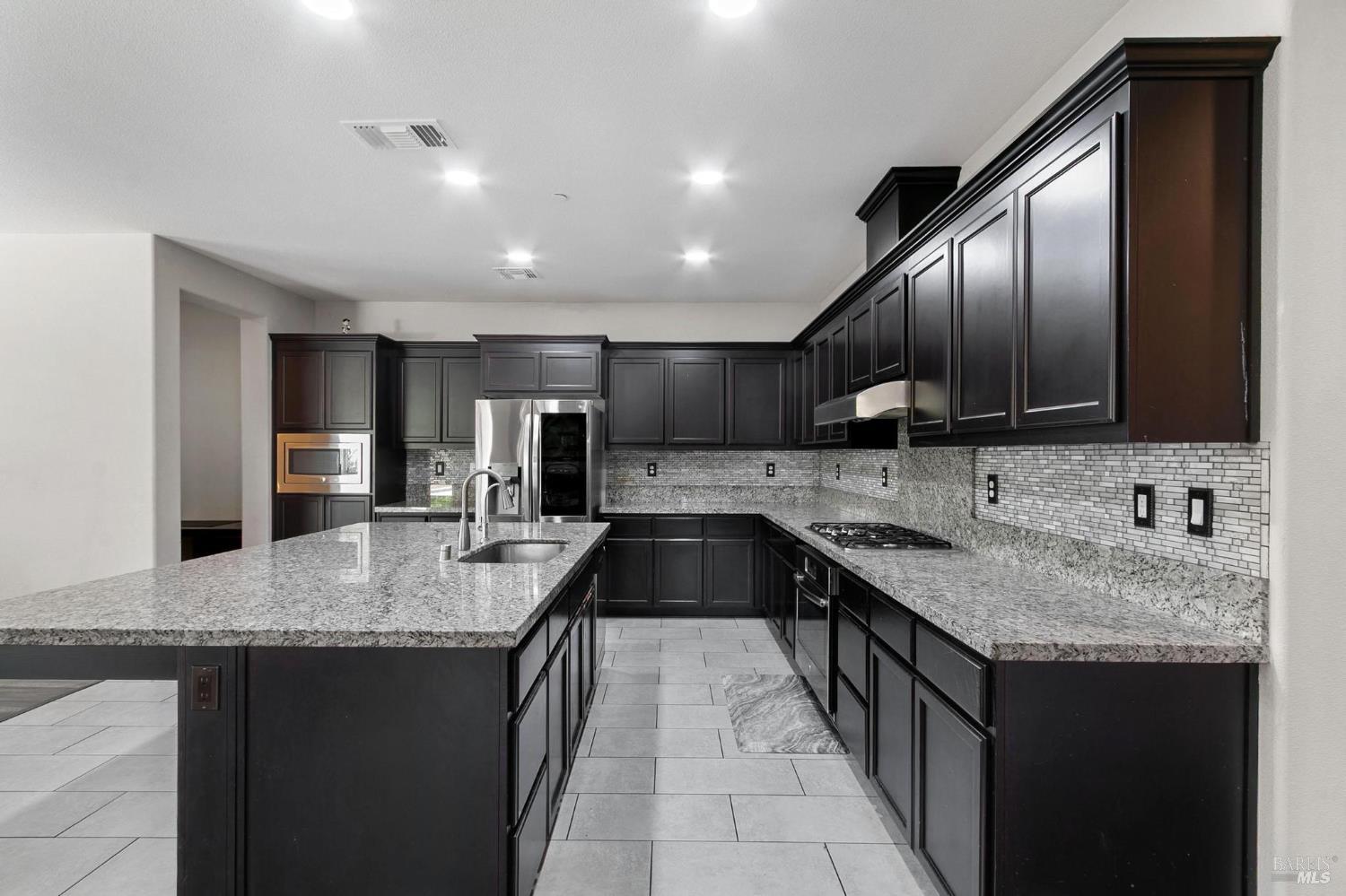 7012 Cardinal Court Vacaville CA 95687