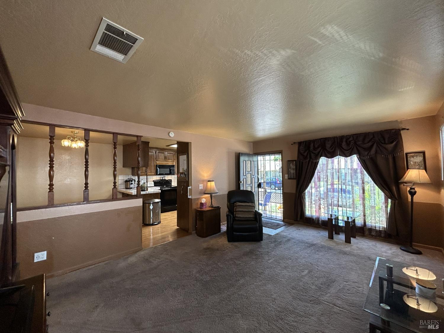 880 Beechwood Avenue Vallejo CA 94591