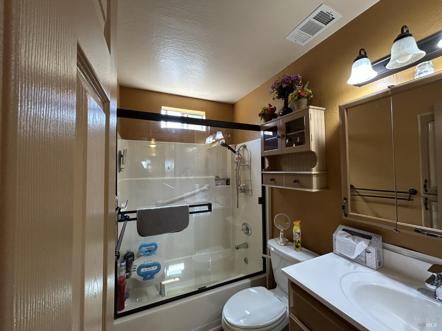 880 Beechwood Avenue Vallejo CA 94591