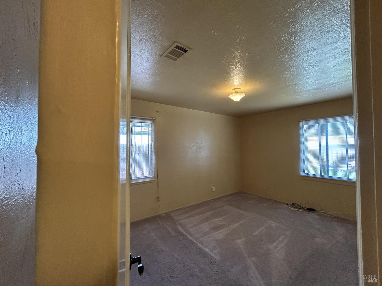 880 Beechwood Avenue Vallejo CA 94591