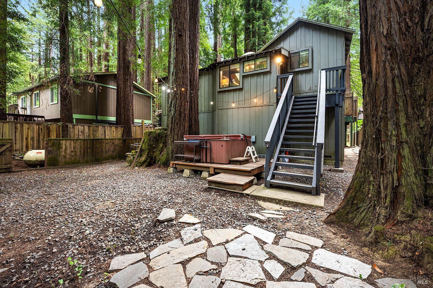 17350 Riverside Drive Guerneville CA 95446
