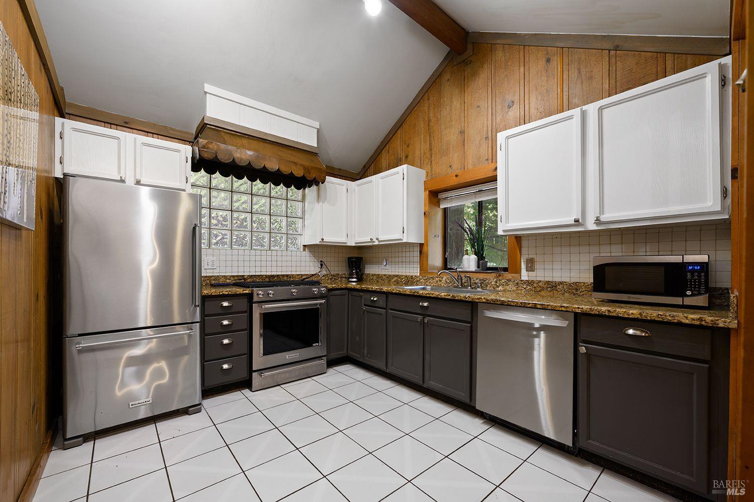 17350 Riverside Drive Guerneville CA 95446
