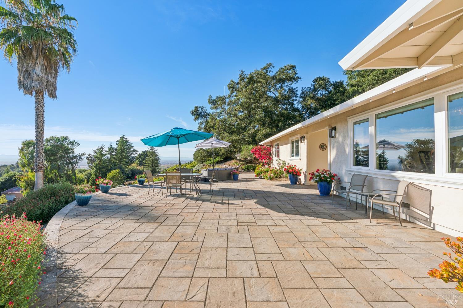 4322 Oakridge Lane Penngrove CA 94951