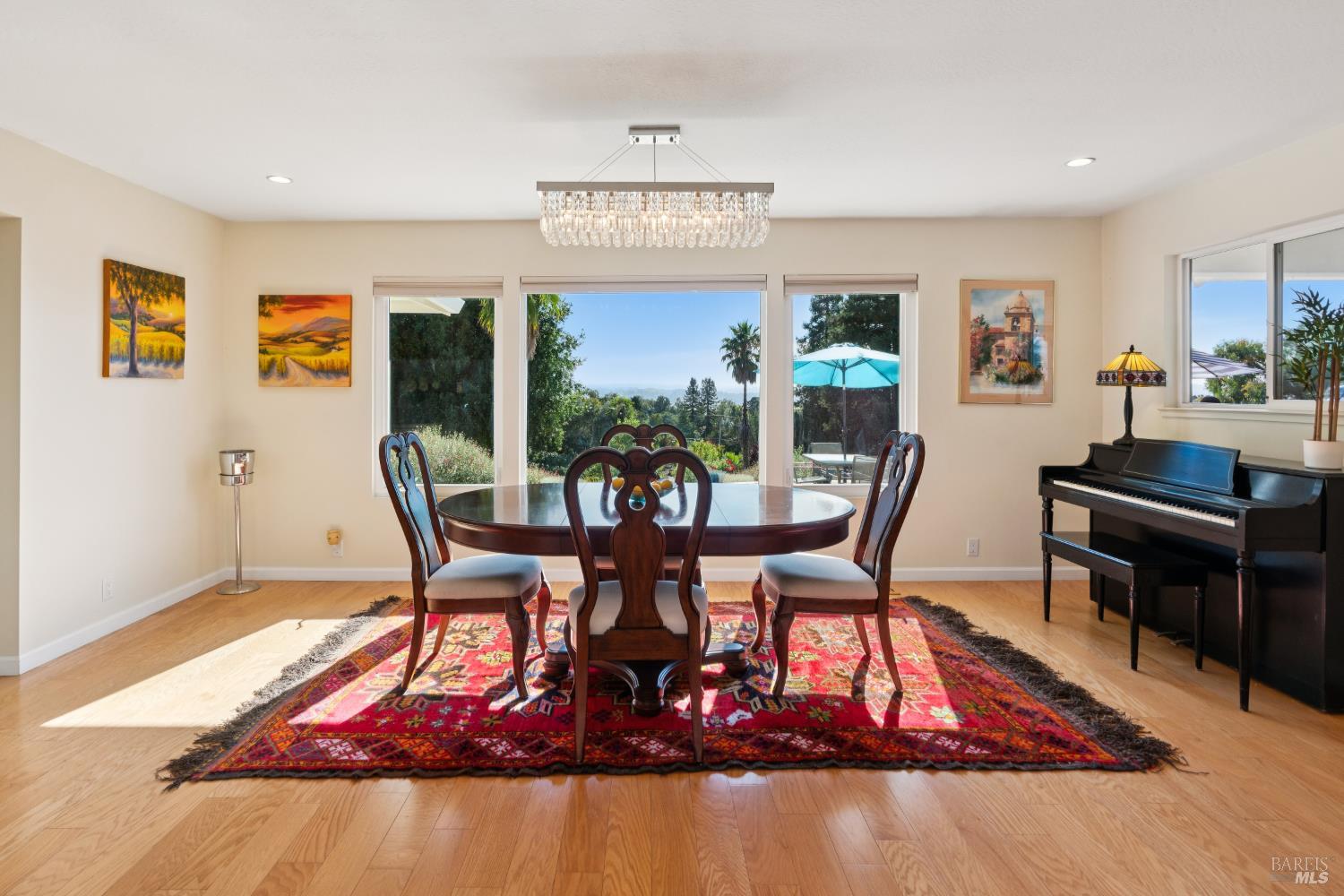 4322 Oakridge Lane Penngrove CA 94951