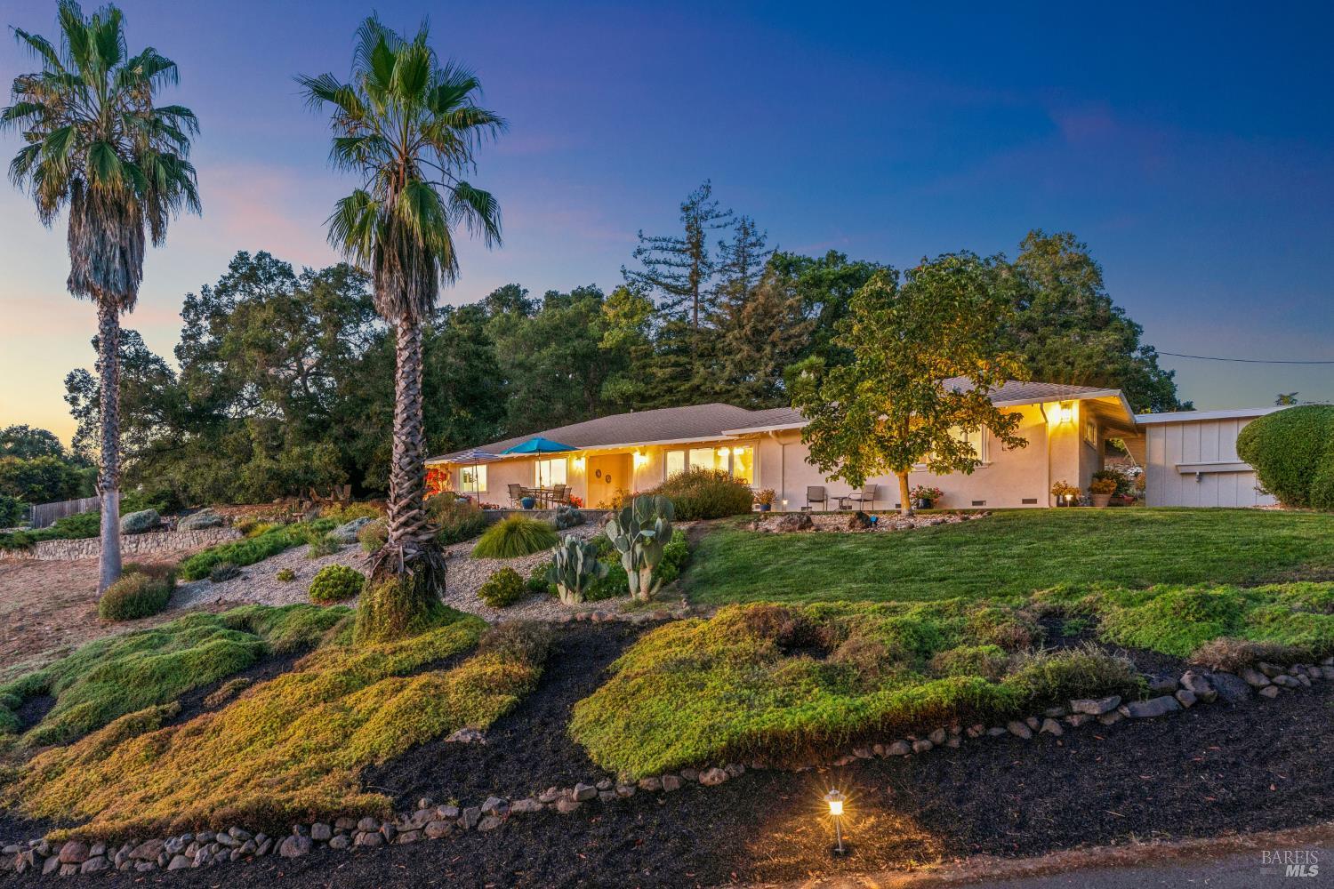 4322 Oakridge Lane Penngrove CA 94951