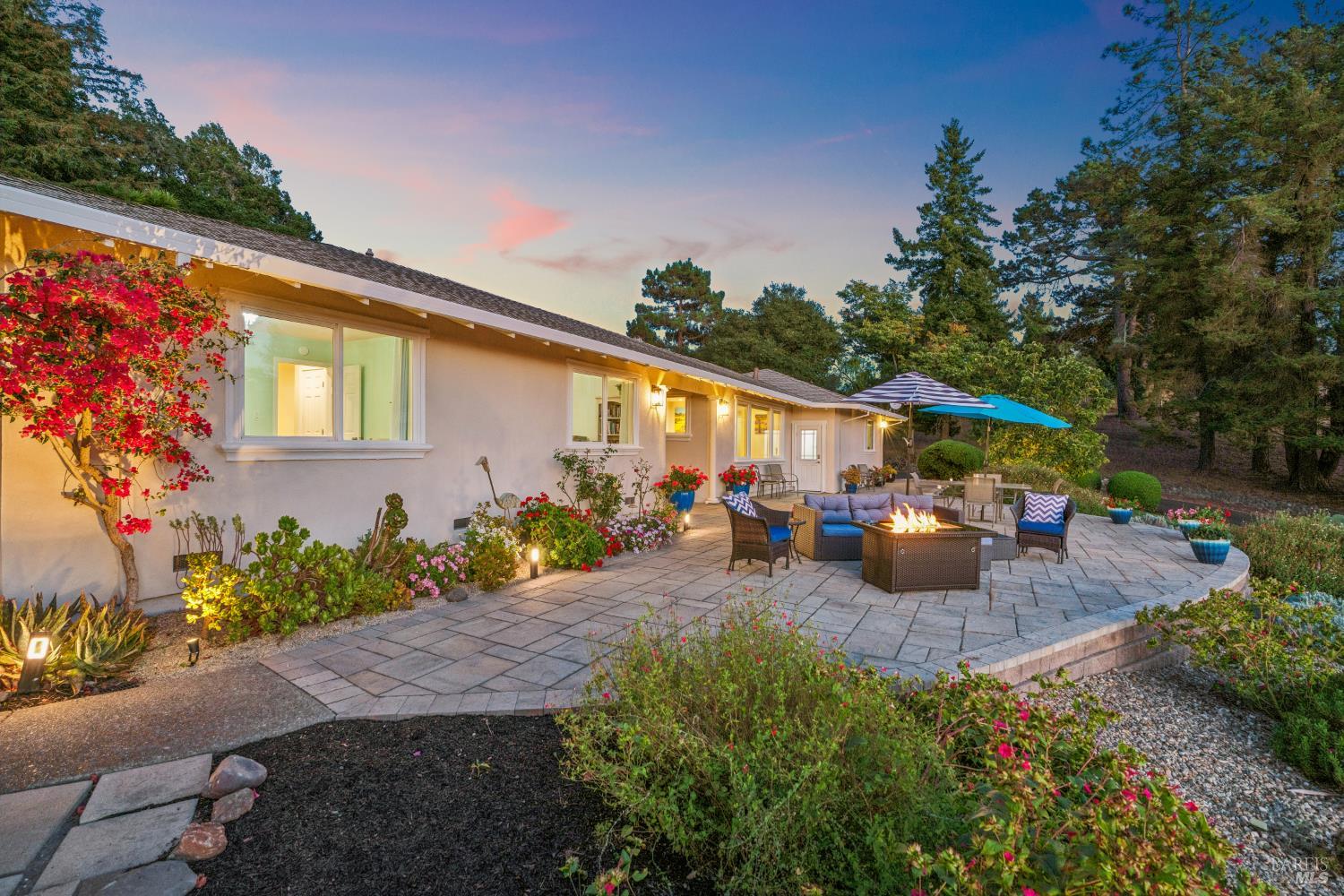 4322 Oakridge Lane Penngrove CA 94951