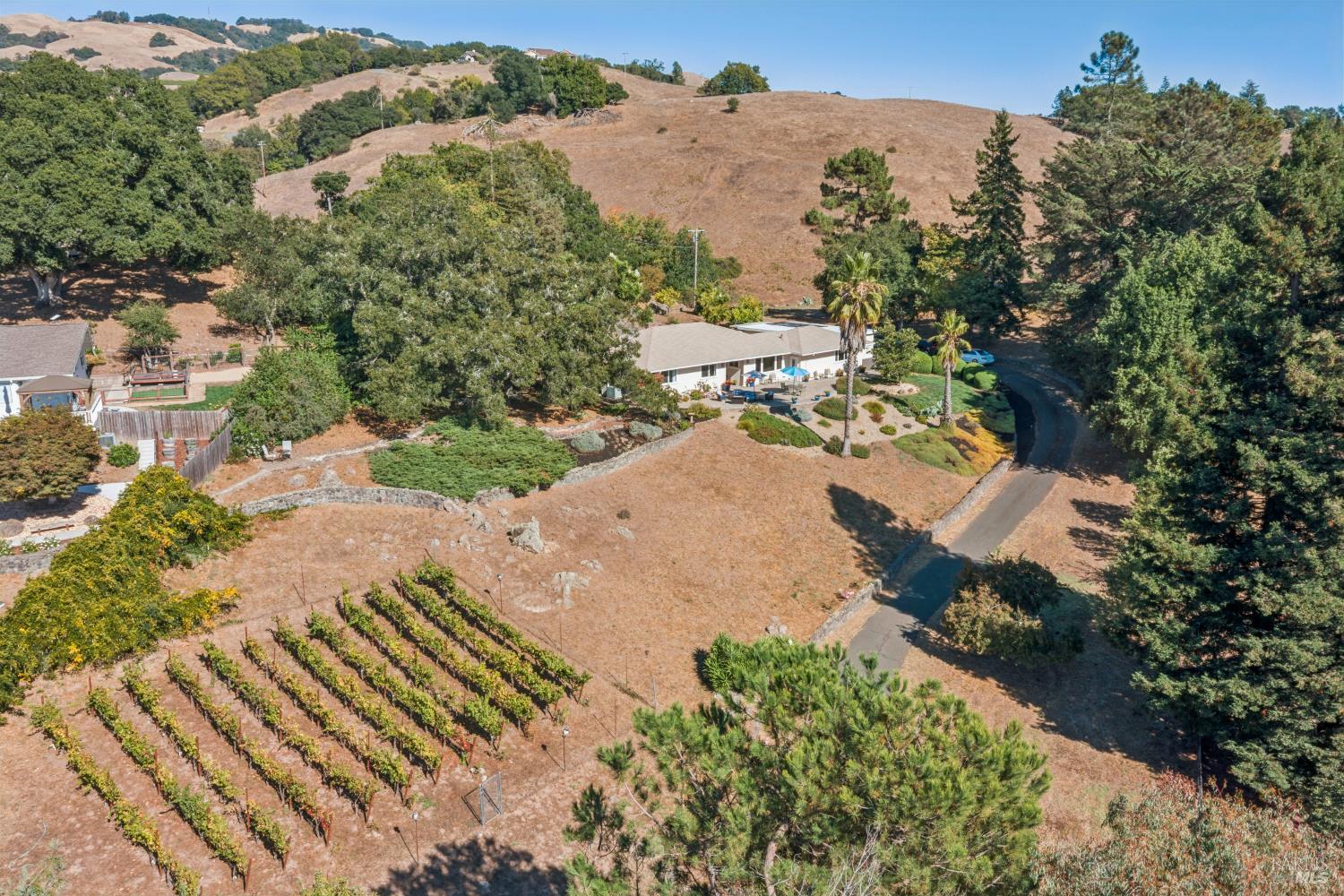 4322 Oakridge Lane Penngrove CA 94951