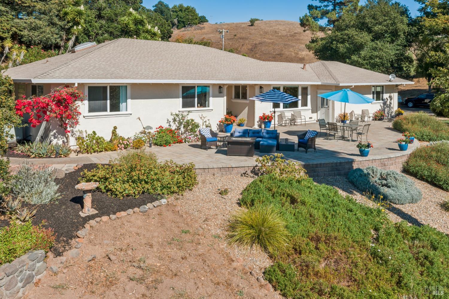4322 Oakridge Lane Penngrove CA 94951