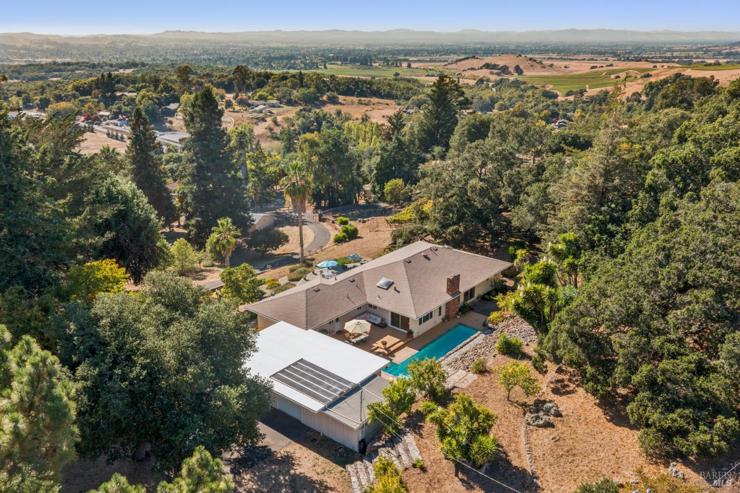 4322 Oakridge Lane Penngrove CA 94951