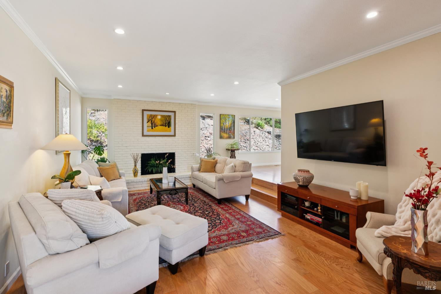 4322 Oakridge Lane Penngrove CA 94951