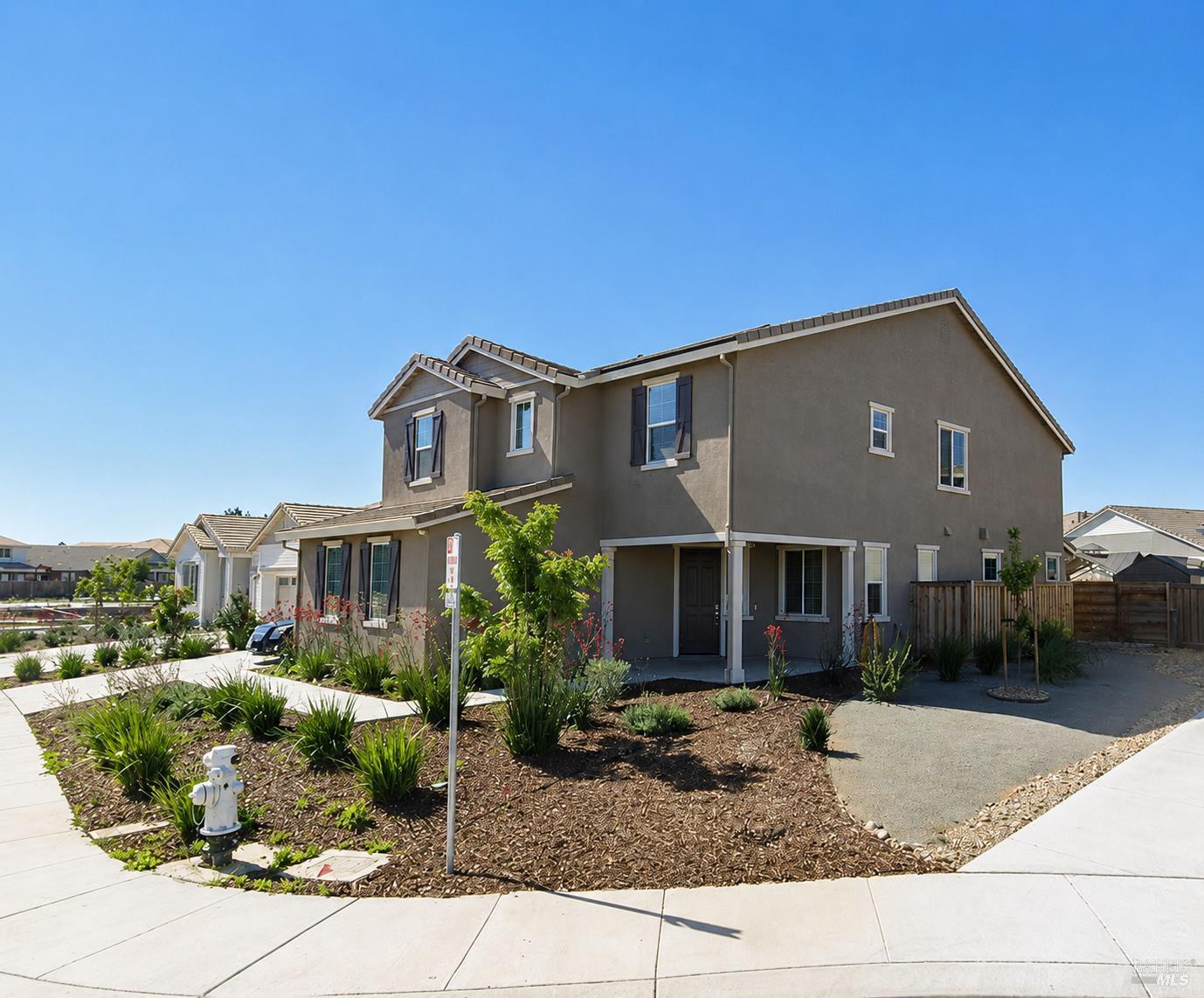 1535 Eisenhower Court Dixon CA 95620
