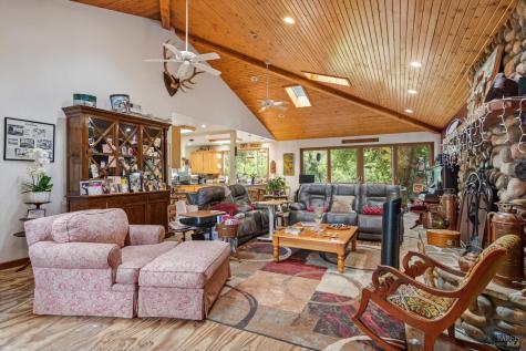 8157 Mill Station Road Sebastopol CA 95472