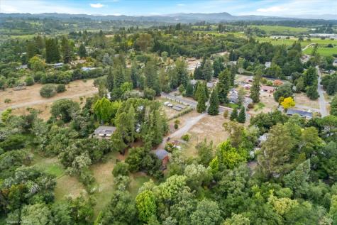 8157 Mill Station Road Sebastopol CA 95472