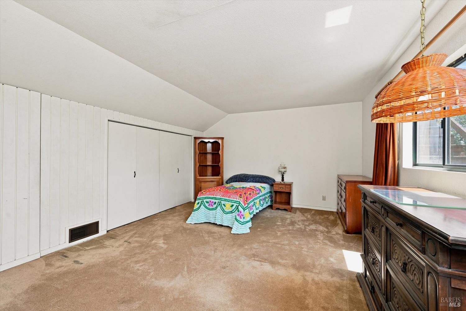 13420 Point Lakeview Road Lower Lake CA 95457