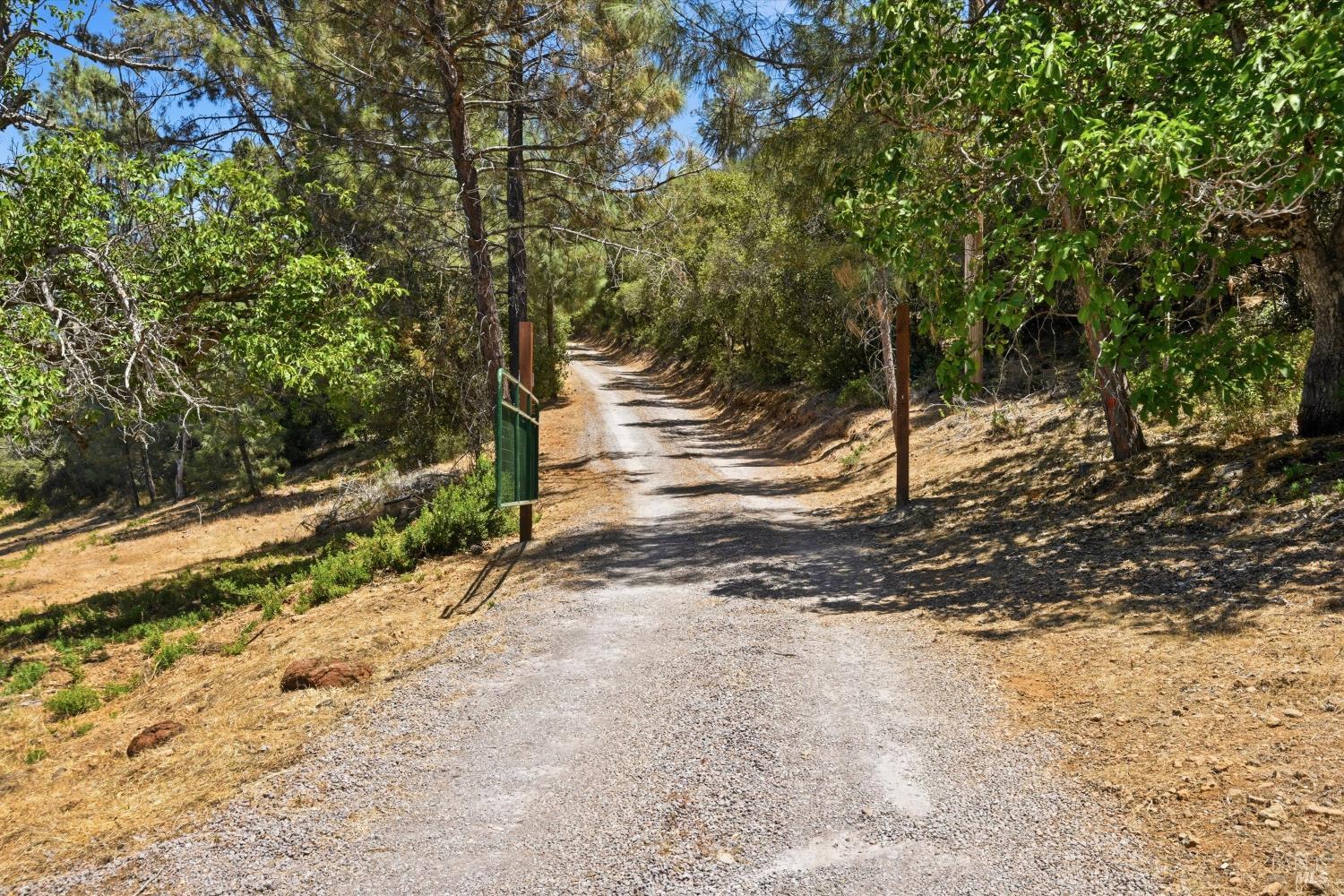 13420 Point Lakeview Road Lower Lake CA 95457