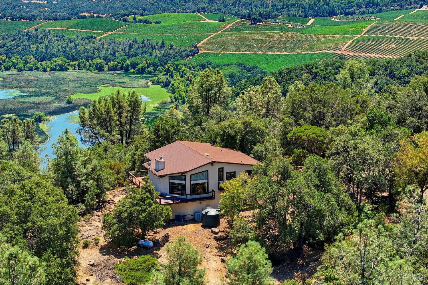 13420 Point Lakeview Road Lower Lake CA 95457