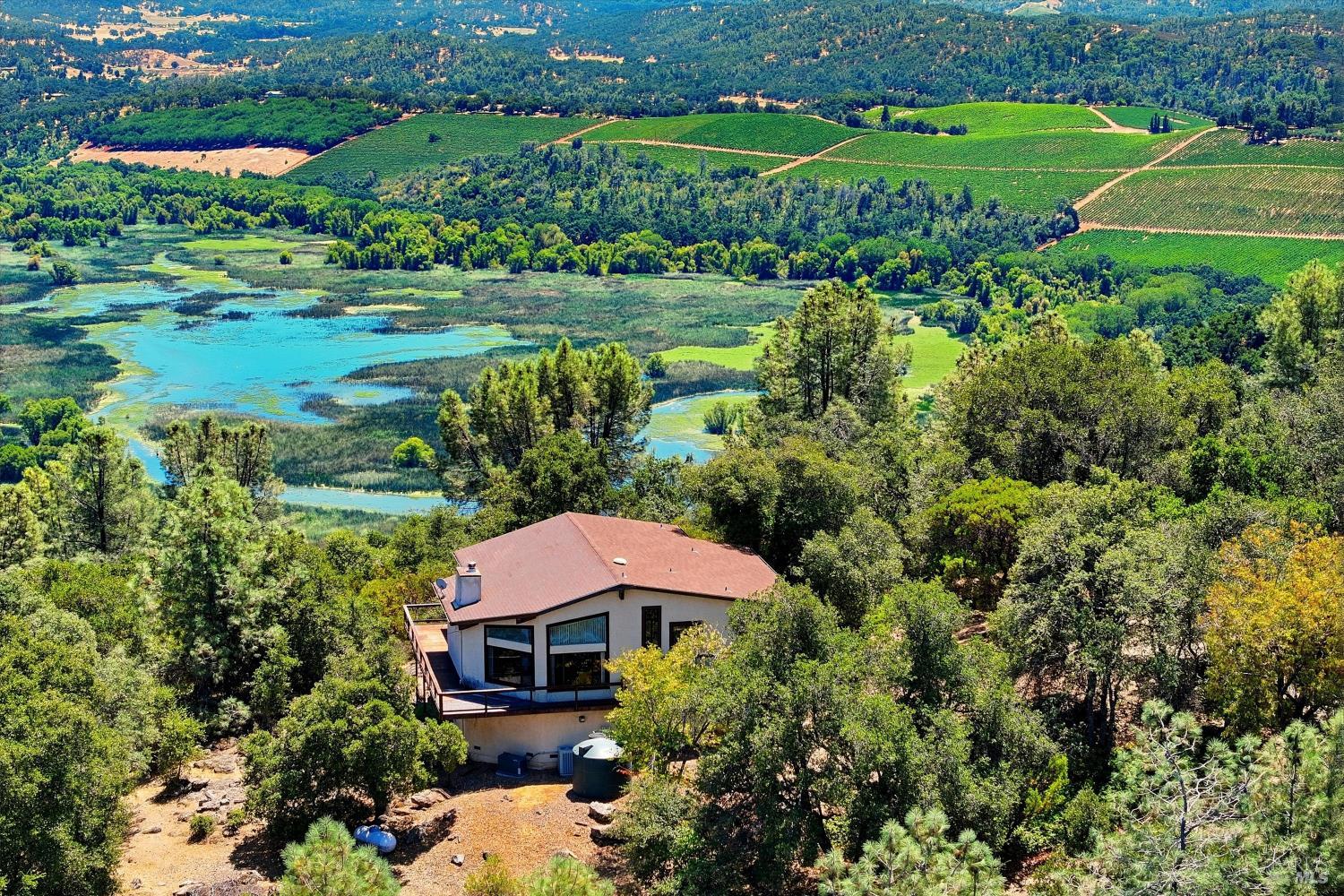 13420 Point Lakeview Road Lower Lake CA 95457
