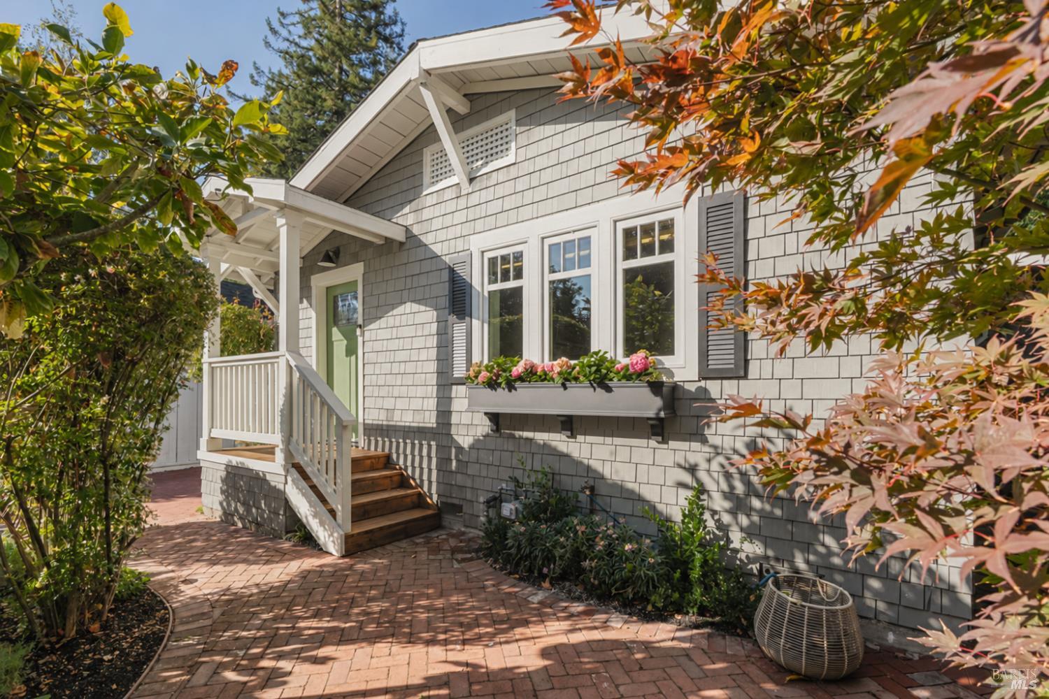 Kentfield CA, 243 Kent Avenue