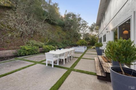 341 Fairway Drive Novato CA 94949