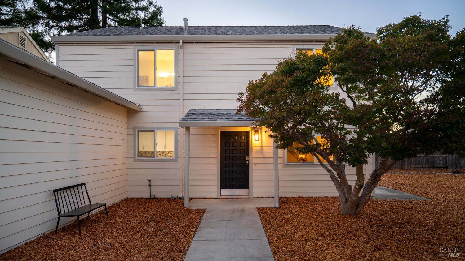 121 Verde Court Petaluma CA 94954