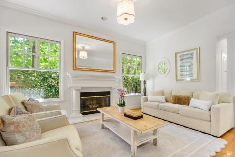 8 Center Street San Rafael CA 94901