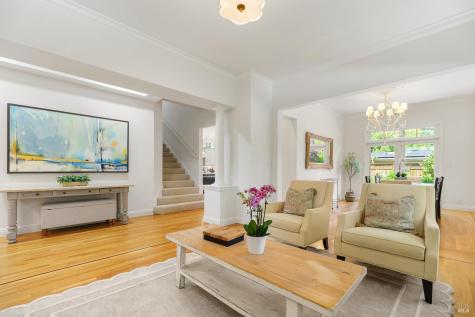 8 Center Street San Rafael CA 94901
