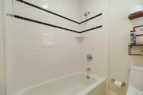 8 Center Street San Rafael CA 94901