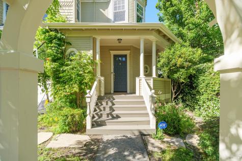 8 Center Street San Rafael CA 94901