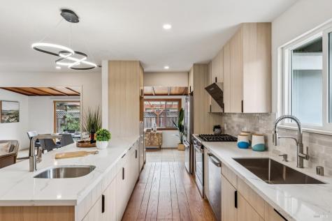 534 Rowland Boulevard Novato CA 94947