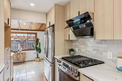 534 Rowland Boulevard Novato CA 94947