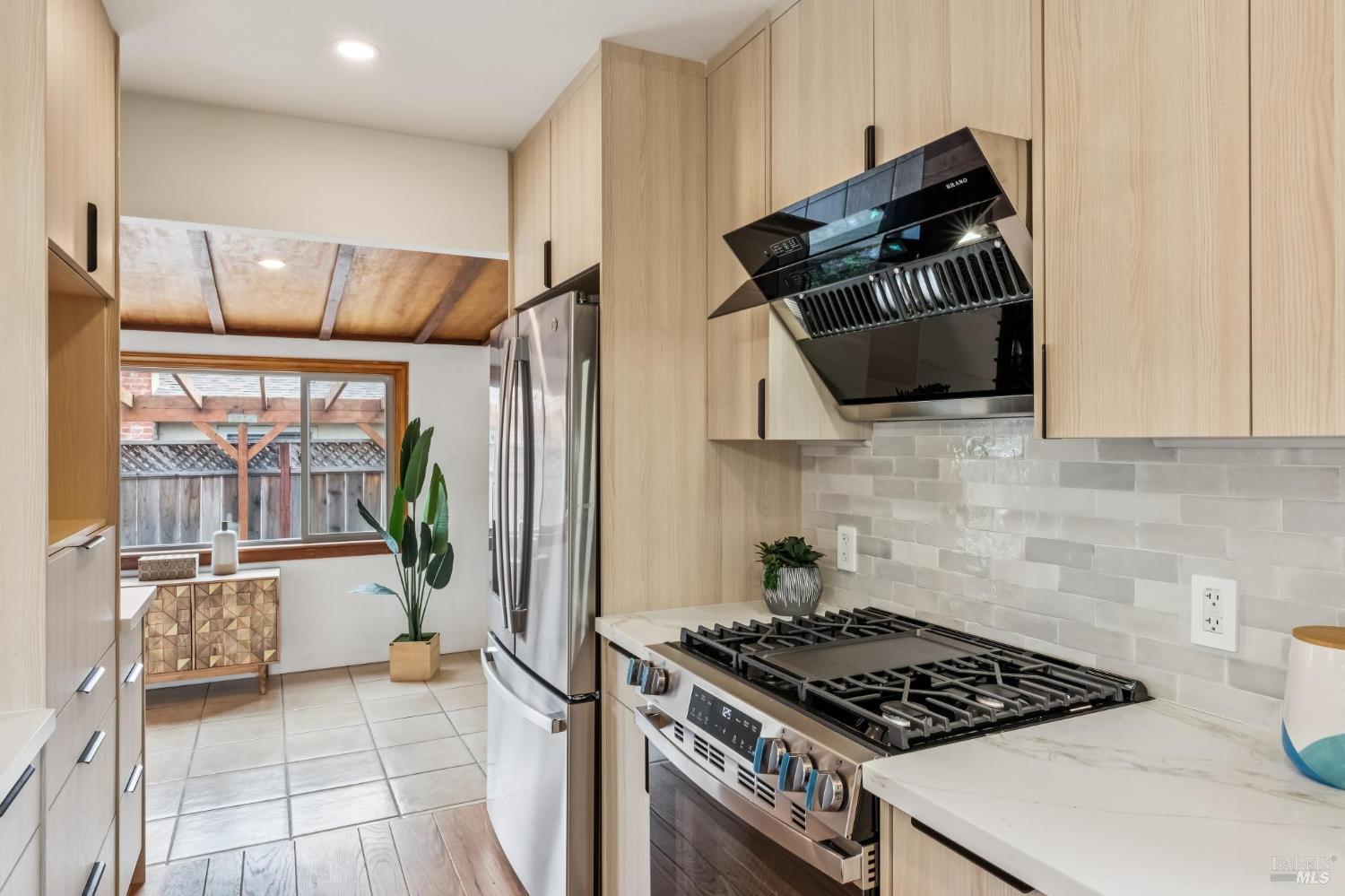 534 Rowland Boulevard Novato CA 94947